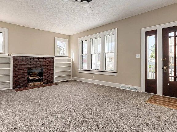 5th image of 168 Fountain St