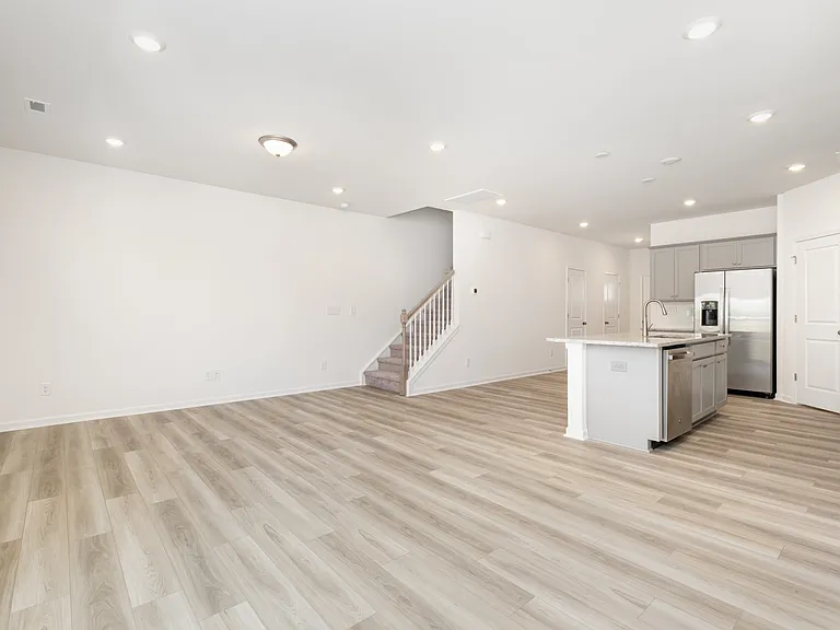 3121 Lilac Grove Dr — Photo 24