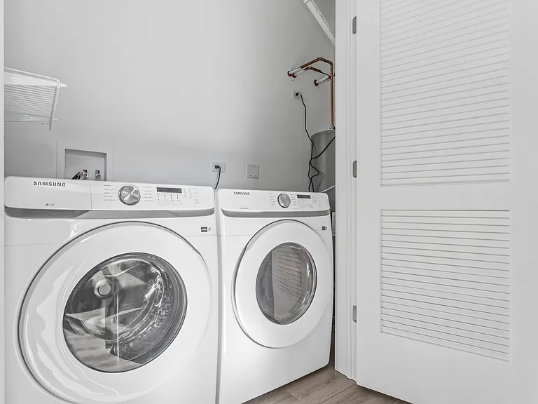 6453 S Ingleside Ave #3S — Photo 13