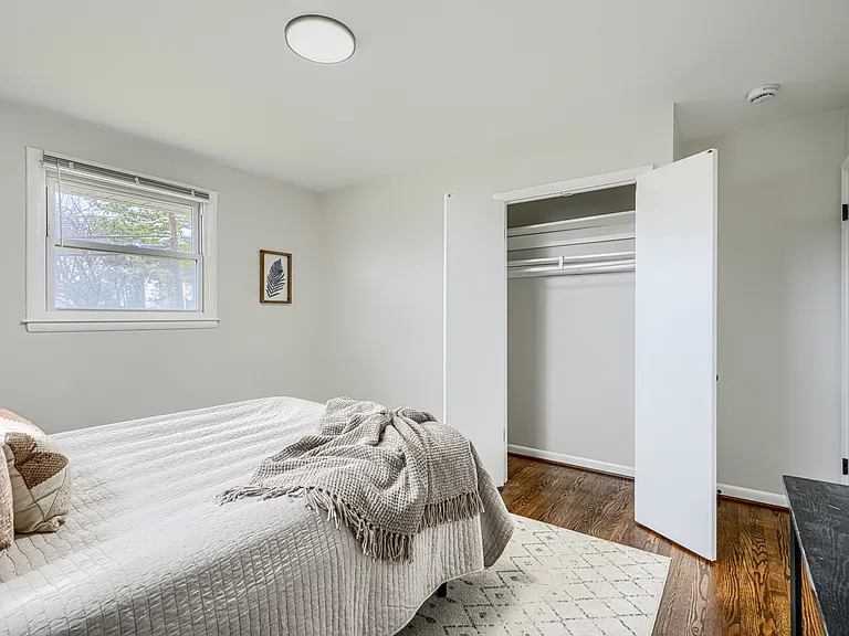 5845 Westwood Ave — Photo 13