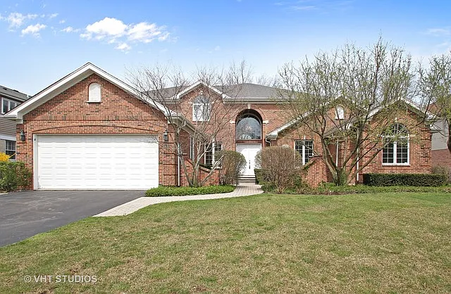 2660 Maple Ave photo 1