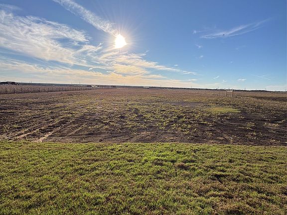 5th image of 590 Anderson Ranch Rd