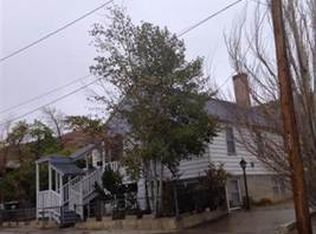 909 Ridge Ave, Rock Springs, WY 82901