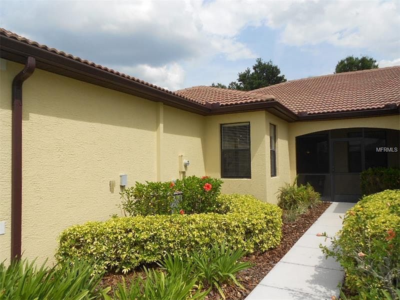 1st image of 2548 Oswego Dr