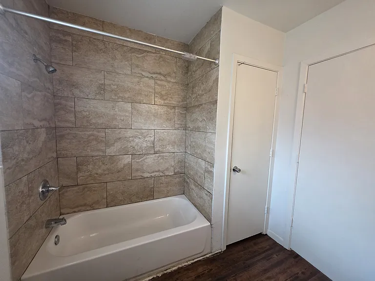 1413 Egypt St #D — Photo 13