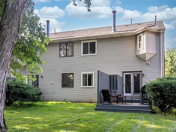 4th image of 1171D Stephenson Dr