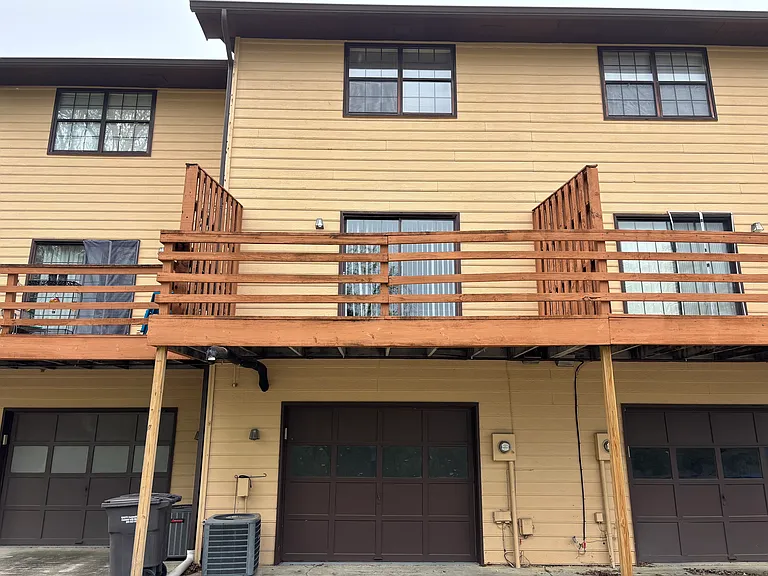 113 Goldenview Ln — Photo 11