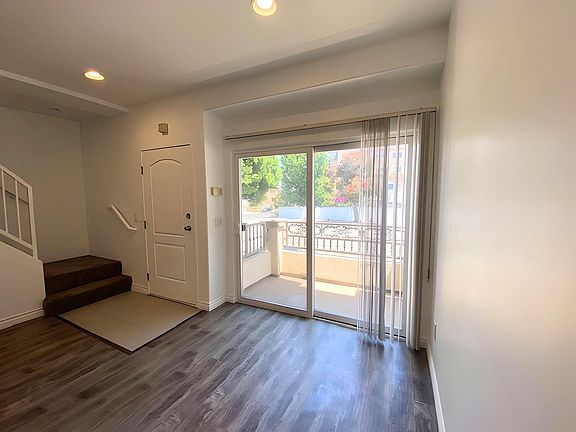 5th image of 11059 W Olympic Blvd
