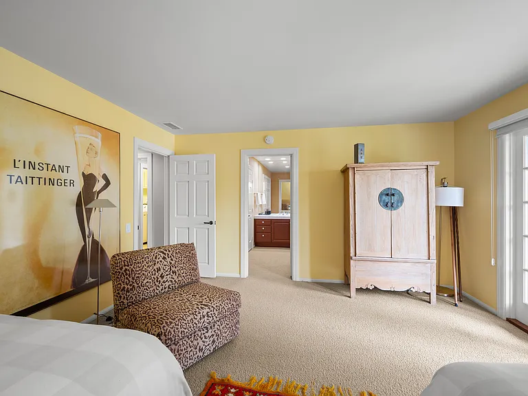 7612 Hillside Dr — Photo 41