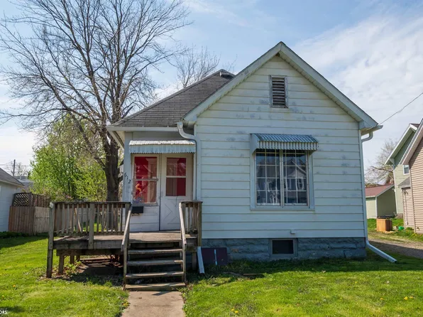 612 W Linn St, Marshalltown, IA 50158