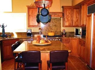 139 Jamison Ct, Simi Valley, CA 93065