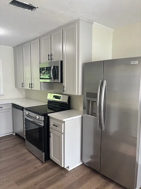 3 bed, 1327 sqft, $1,500 — Photo 4