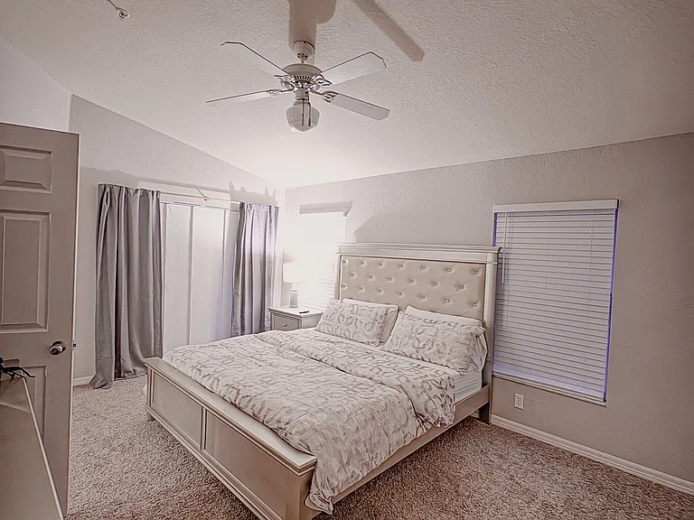 5050 Sunridge Palms Dr #204 — Photo 8