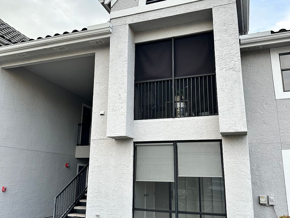 the balcony from outside-bottom level