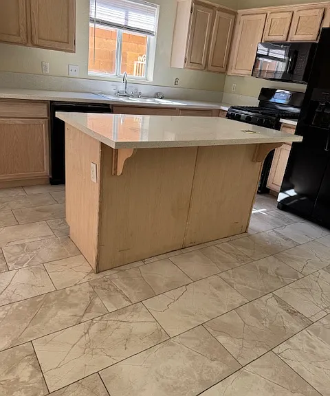 8305 Clearbreeze Ct — Photo 10