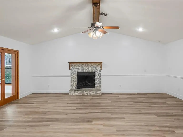 901 Cutler Rd — Photo 13