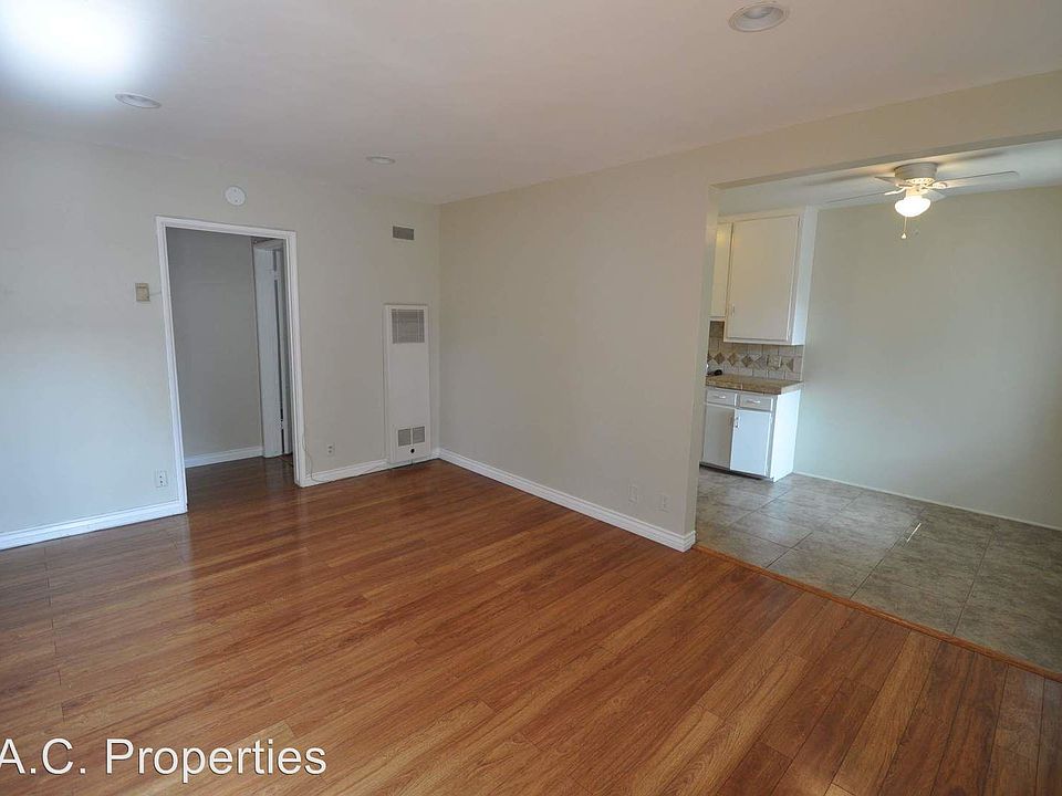 2nd image of 11054 Otsego St APT 01