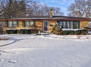 542 59th St, Downers Grove, IL 60516