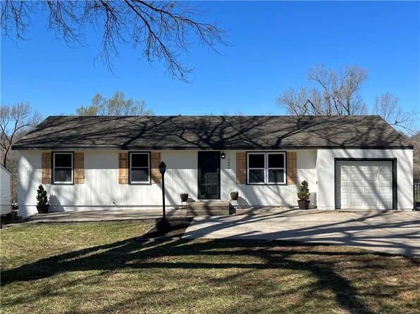 9004 Wornall Rd, Kansas City, MO 64114