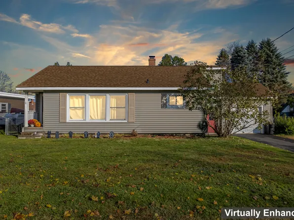 9 Linwood Avenue, Augusta, ME 04330
