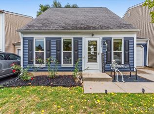 3S268 Twin Pines Dr, Warrenville, IL