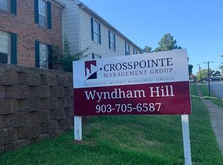 Wyndham Hill Apartments conveniently located in Southeast Tyler, Tyler, TX 75703
