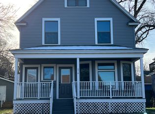 674 Geranium Ave E #1, Saint Paul, MN 55106