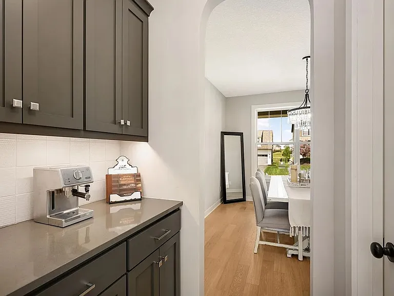 9769 Iron Horse Rd — Photo 12