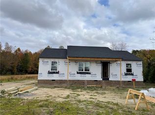 1058 White House Ln, Center Cross, VA 22437