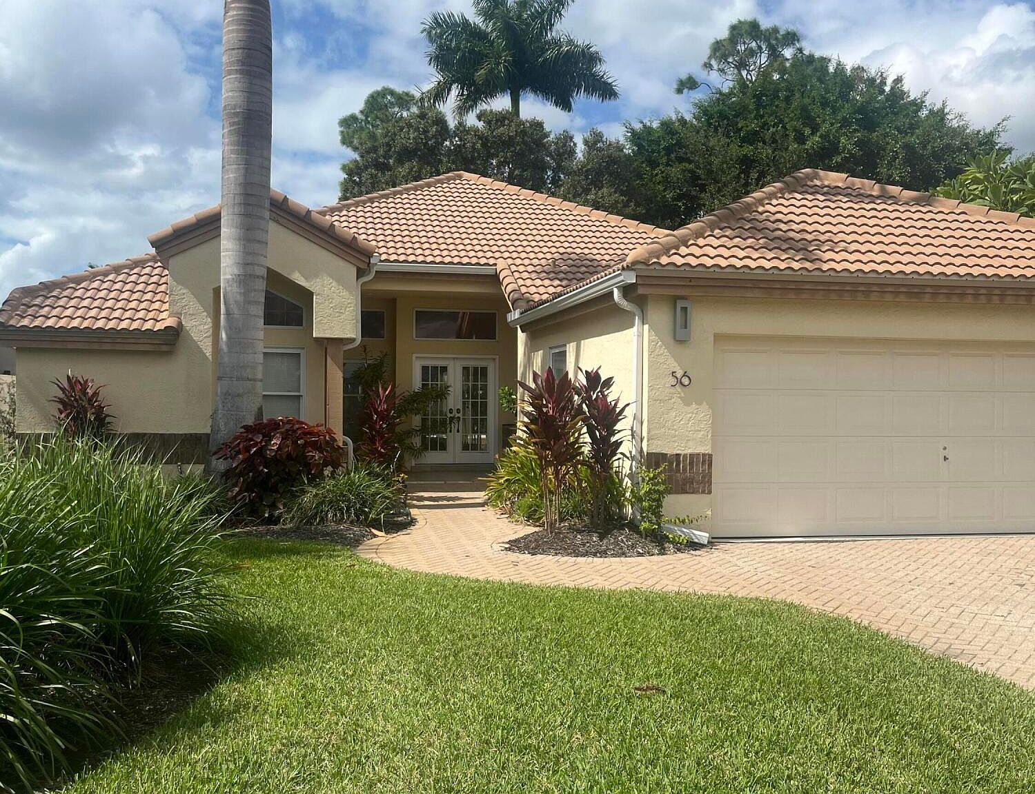 🌴 **JUST LISTED in Lely Resort!** 🏡 Welcome to 7699 Cottesmore  Dr—**offered turnkey** and ready for you to move right in! This beautifully  designed **3-bedroom + den** home features upscale finishes, soaring, image size:1500x1152