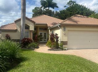 56 Grey Wing Point, Naples, FL 34113