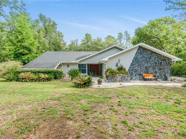 1185 E Getty Ln, Hernando, FL 34442