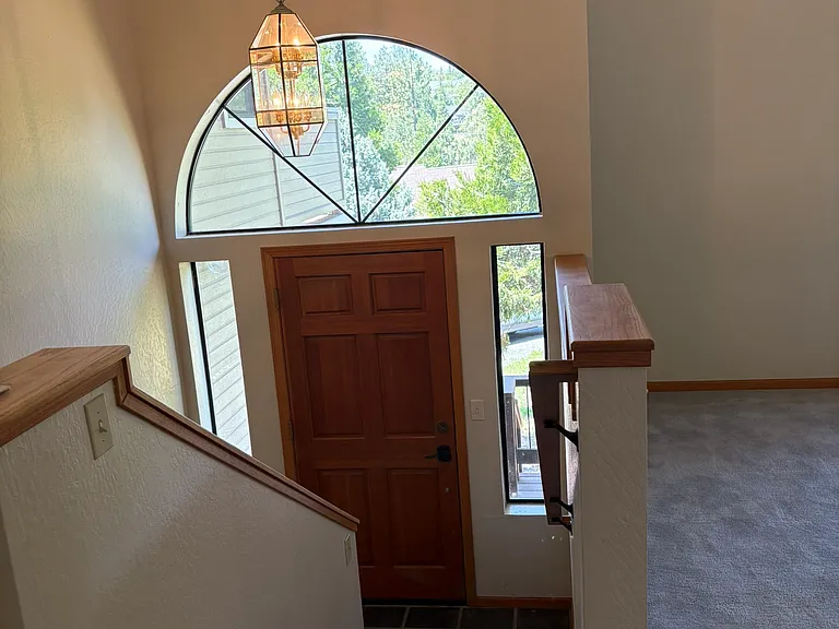 939 Fairway Ct — Photo 9