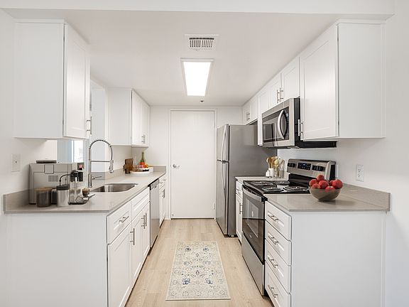 3rd image of 3364 Honeybrook Way #51-20