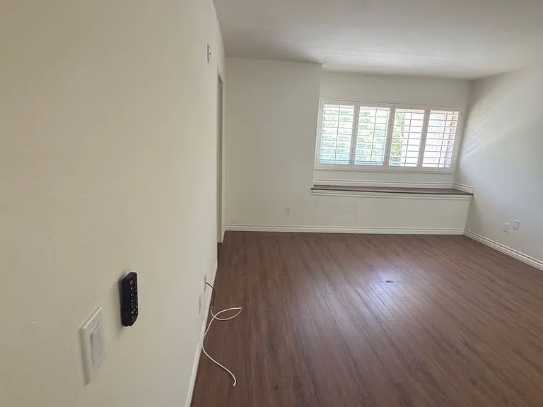 4173 Colfax Ave #I — Photo 27