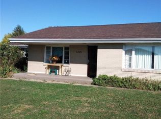 1281 Langeloth Rd, Burgettstown, PA 15021