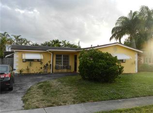 6460 Liberty St, Hollywood, FL 33024
