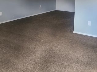 3520 E Ashlan Ave #201, Fresno, CA 93726