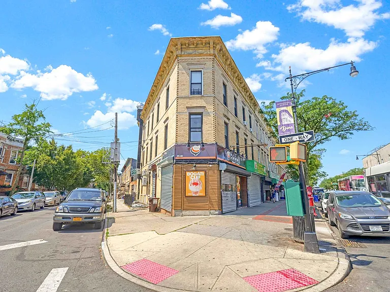 59-40 Myrtle Ave #3 — Photo 21