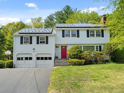 35 Glenridge Dr, Bedford, MA, 01730
