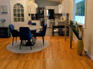 340 Twin Lakes Rd, North Branford, CT 06471