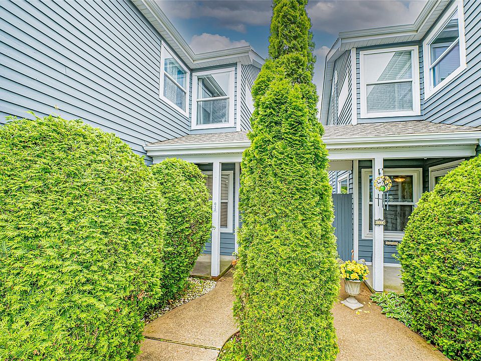 1st image of 812 Birchwood Park Drive