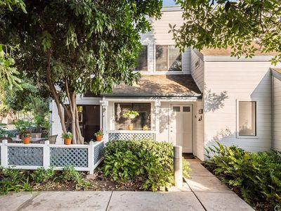 91 Fallingstar, Irvine, CA, 92614