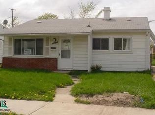 22021 Blackstone St, Oak Park, MI