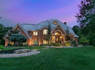 110 Friars Ln, Edwardsville, IL 62025