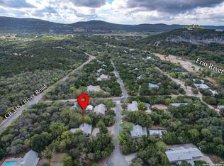 65 COMMANCHE CREEK RD, ConCan, TX 78838