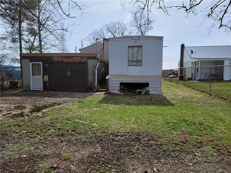 1662 Saltsburg Ave, Indiana, PA 15701 Zillow