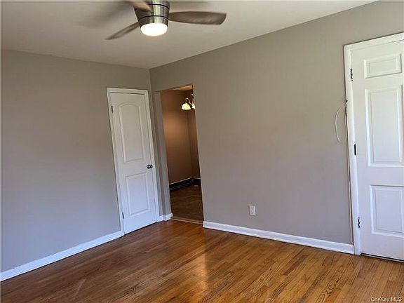 5th image of 35 Hudson Ave