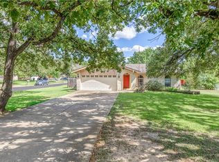 2523 Waterwood Ln, Bryan, TX 77803