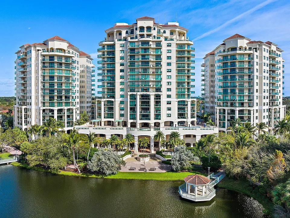 3620 Gardens Pkwy #1602B